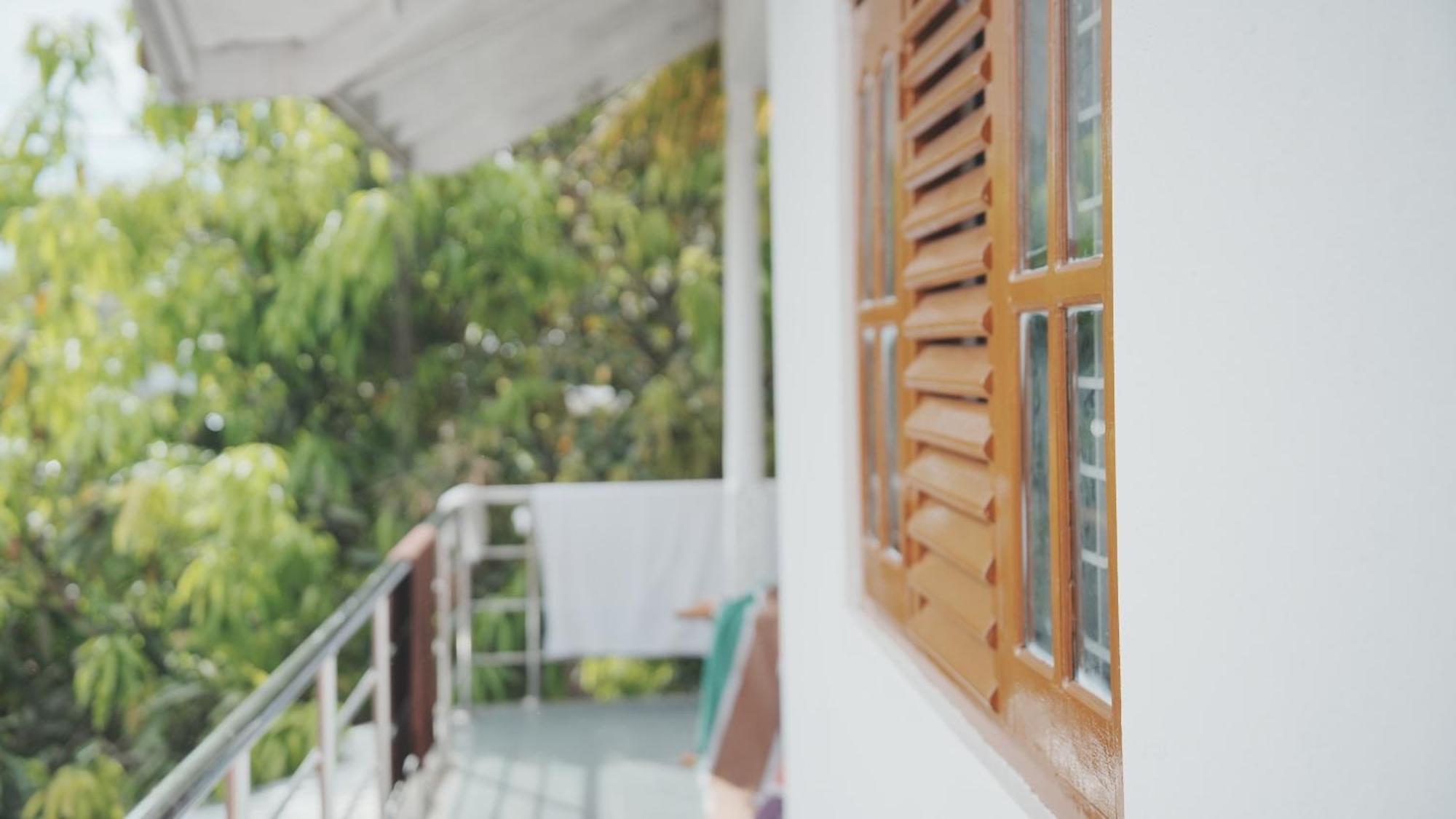 Dreamy Surf House 호텔 웰리가마 외부 사진